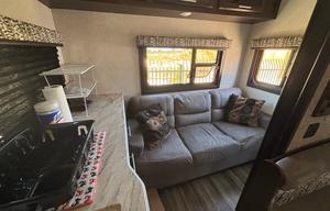 2019 Jayco jay flight rocky mountain 245RLSW RV rental photo 2