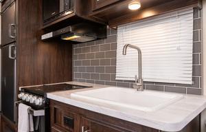 2020 Prime Time RV Tracer Breeze 22MDB