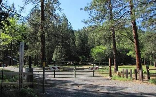 Flumet Flat, Loop: FLUMET FLAT GROUP CAMPGROUND