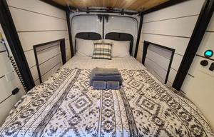 2016 Ford Transit High Roof 350(Orca)
