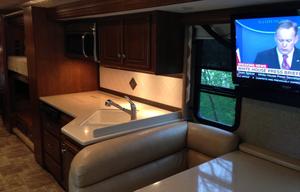 2013 Thor Palazzo Diesel Pusher Bunkhouse