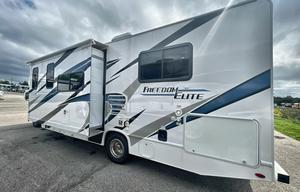 2023 Thor Motor Coach Freedom Elite 28HE
