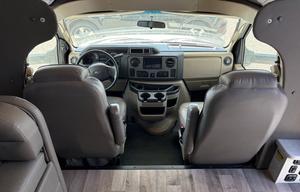 Rare King Bed | Auto Leveling | Easy to Drive