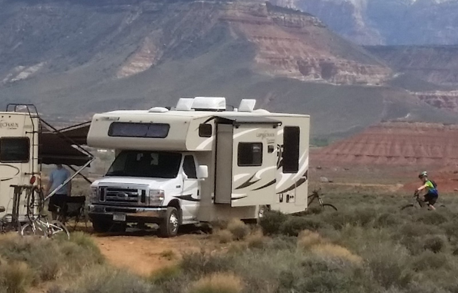 2015 Coachman Leprechaun - Making Memories in MT