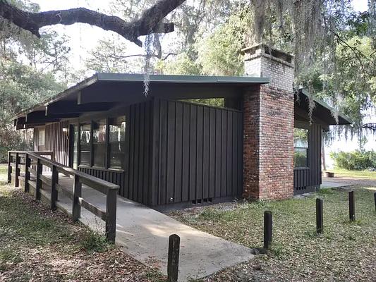 Lake Dorr Cabin, Loop: LAKE DORR CABIN