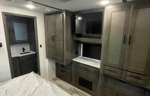 Spacious 2023 FR3 34DS Motor Coach: Luxe & Loaded!