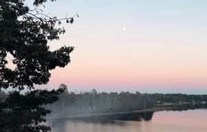 A class "glamping” on Lake Tuscaloosa