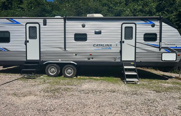 2021 Coachmen RV Catalina Trail Blazer 29THS RV rental photo 1