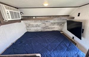 2021 Dutchmen RV Coleman Lantern LT Series 17B RV rental photo 19