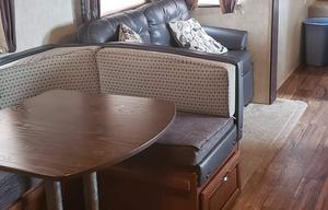 Salem Family Bunkhouse - "RUSSELL"