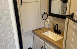 2024 Jayco Eagle 321RSTS RV rental photo 8