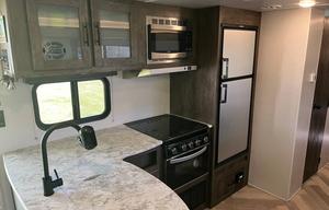 Big Family Friendly Trailer - Wildwood Bunkhouse