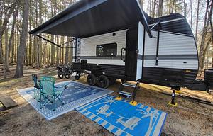 James & Jaime's On/Off Grid Clean Awesome Camper