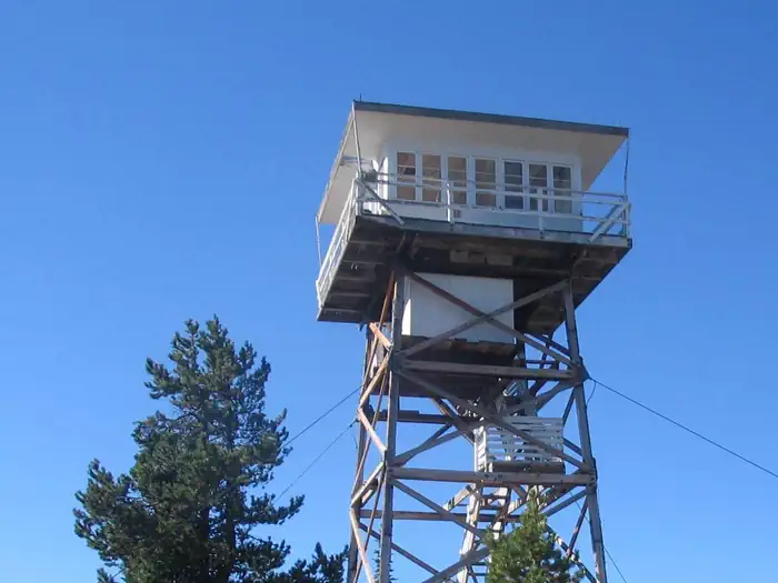 Big Creek Baldy. Lookout Rental
