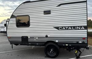 2025 Coachmen RV Catalina Summit Series 7 164BHX