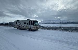 Shiloh - 2000 Newmar Dutch Star 29’