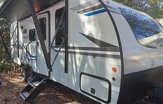 2022 Venture RV Sonic SN220VBH RV rental photo 1