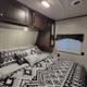 ★Full Size BUNKS★Private Queen Room★Exit 407