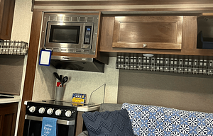 2019 Sunseeker 2860DS Ford RV rental photo 23