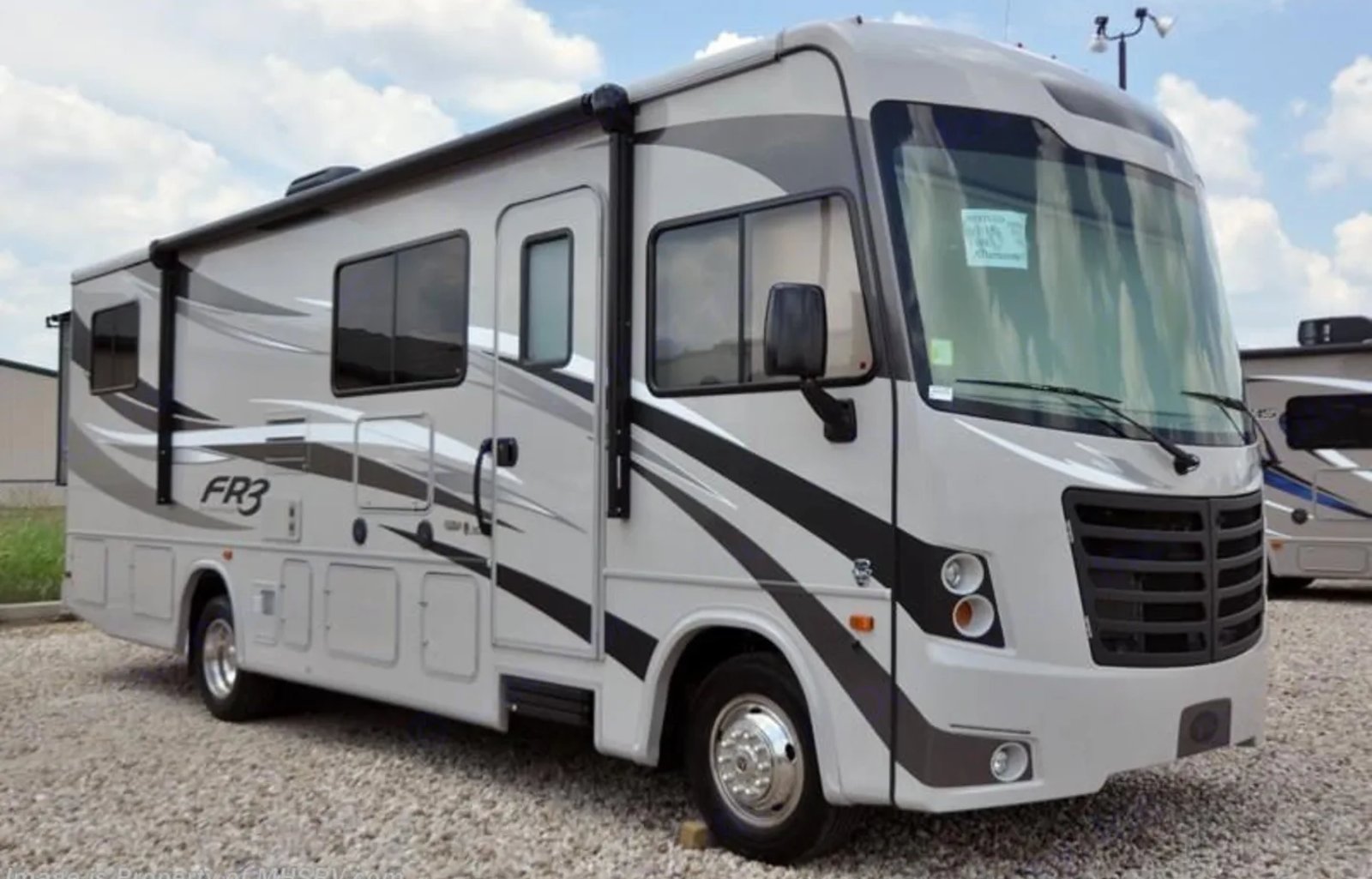 2016 Forest River FR3 | Class A | SLEEPS 8 | 29'
