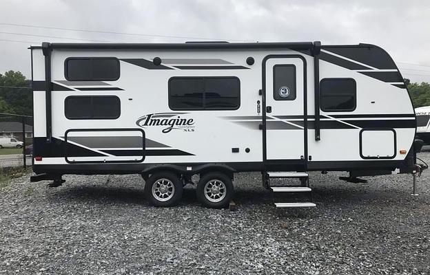 2019 Grand Design Imagine XLS 21BHE