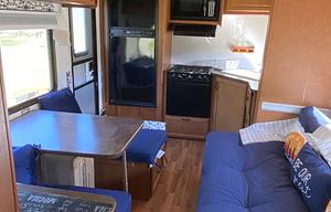 Komfort Trailblazer in the country