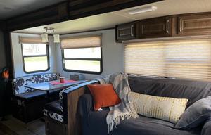 2016 Keystone RV Cougar 26RBI