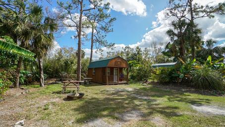 Trail Lakes Campground