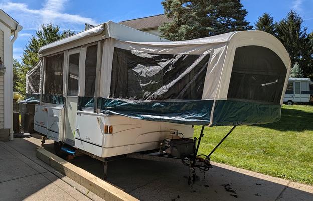 2002 Coleman Sedona Pop up Perfect for boondocking