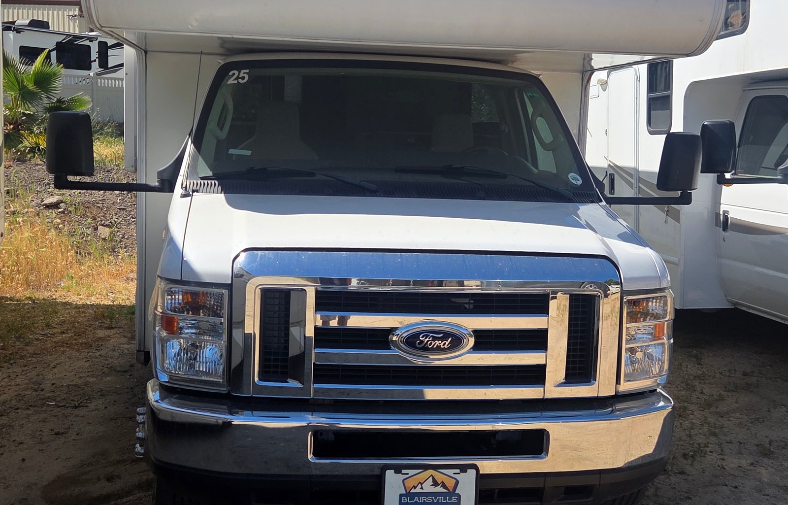 HONEST RVS - Well-Balanced Class C