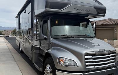 CAMP IN STYLE
