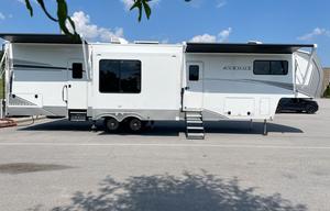 New Beautiful 2026 Alliance 5th Wheel 2 Bedrooms 1.5 Baths