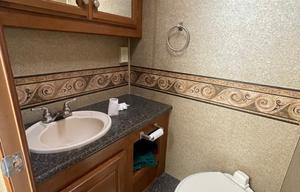 2013 Thor Motor Coach Daybreak 28PD