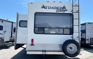 Our escape rig we share with others