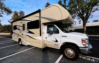 2020 Winnebago Spirit 25B