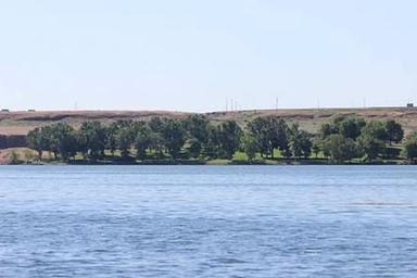MCNARY BEACH - SOCKEYE SHELTER (OR)
