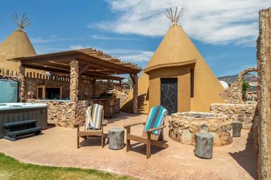 Zion White Bison Resort