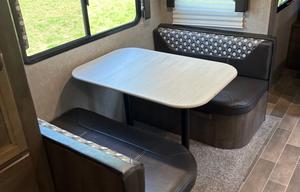 2019 Dutchmen RV Coleman Light 2405BH