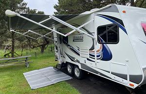 2012 Lance Lance Travel Trailers 1685