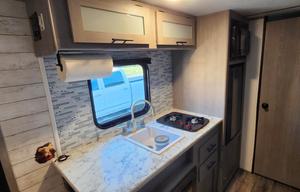 2023 Colman Lantern LT