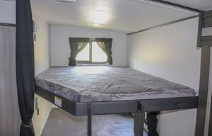 2022 CrossRoads RV Sunset Trail SS272BH RV rental photo 6