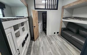 2024 Heartland Bighorn Traveler 5th Wheel