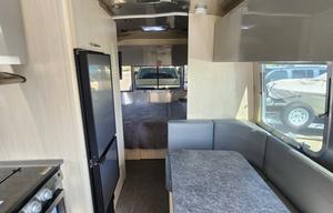 2022 Airstream RV Flying Cloud 23FB