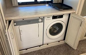 2022 Fleetwood RV Discovery 38N