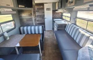 2001 Forest River RV Rockwood Mini Lite 1809 RV rental photo 10