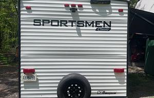 2025 KZ Sportsmen Classic 130RB Travel Trailer