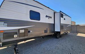 2019 Prime Time RV Avenger ATI 28REI RV rental photo 2