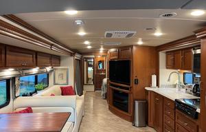 Luxury 2017 Winnebago- 2 FULL Baths/Bunks-Families