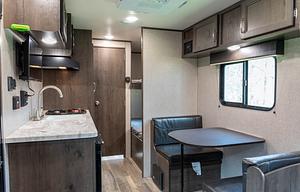 2021 Jay Flight 174BH – Bunkhouse Adventure Camper