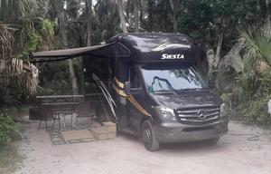 2017 Siesta Sprinter 24ST RV rental photo 4
